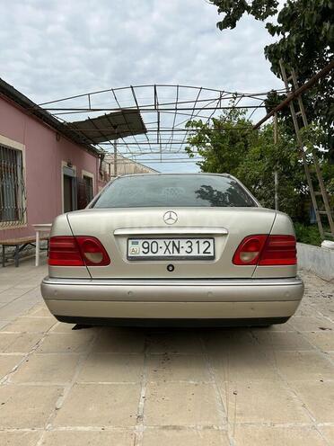 Mercedes E 230 1999, 400,000 km - 2.3 l - Bakı