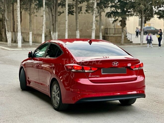 Hyundai Elantra 2018, 76,000 km - 2.0 l - Bakı
