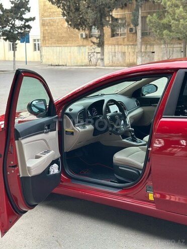 Hyundai Elantra 2018, 76,000 km - 2.0 l - Bakı