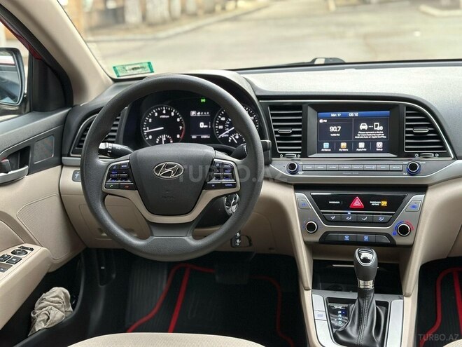 Hyundai Elantra 2018, 76,000 km - 2.0 l - Bakı