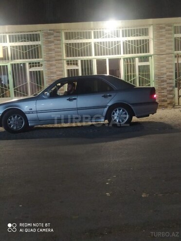 Mercedes C 240 1998, 201,000 km - 2.4 l - Ağcabədi