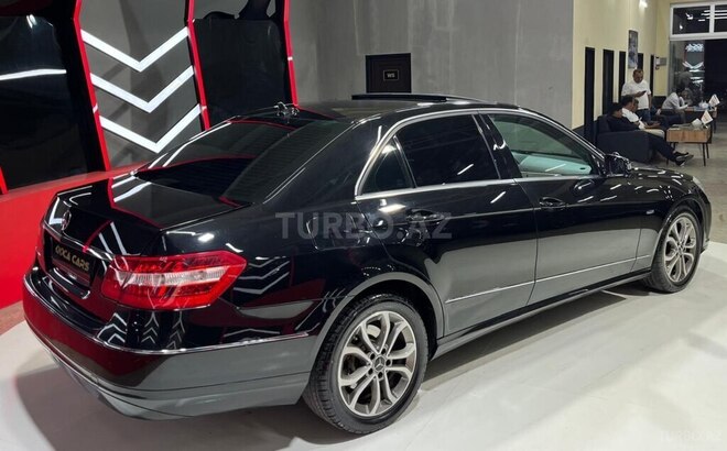 Mercedes E 220 d 2011, 250,000 km - 2.2 л - Sumqayıt