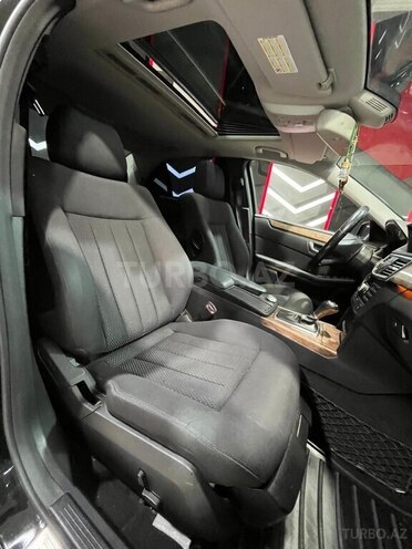 Mercedes E 220 d 2011, 250,000 km - 2.2 л - Sumqayıt