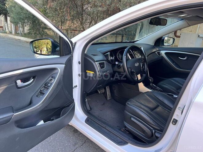 Hyundai i30 2014, 80,000 km - 1.6 l - Bakı