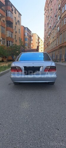 Mercedes E 220 d 2000, 473,466 km - 2.2 л - Bakı