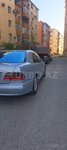 Mercedes E 220 d 2000, 473,466 km - 2.2 л - Bakı