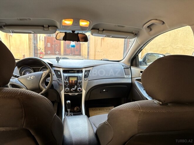 Hyundai Sonata-3