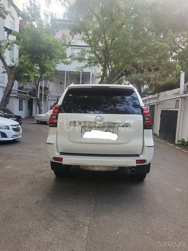 Toyota Land Cruiser Prado 2013, 232,000 km - 3.0 л - Bakı