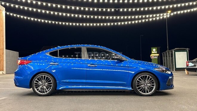 Hyundai Elantra 2017, 145,000 km - 1.6 л - Bakı