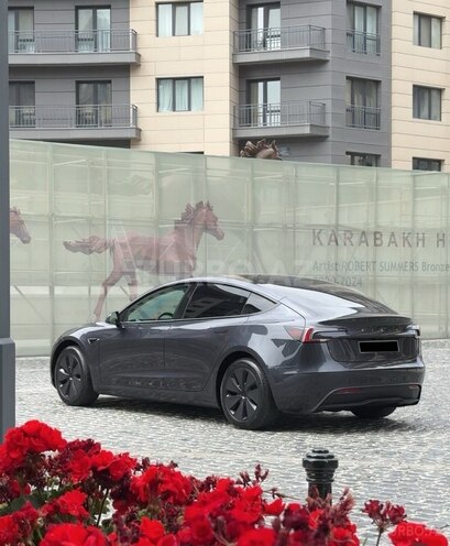 Tesla Model 3 2024, 5,500 km - 0.0 l - Bakı
