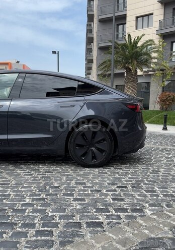 Tesla Model 3 2024, 5,500 km - 0.0 l - Bakı