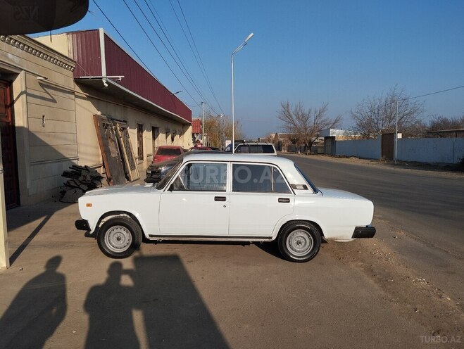 LADA (VAZ) 2107 2005, 98,000 km - 1.6 l - Goranboy