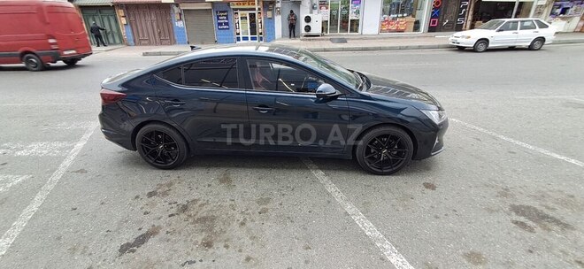 Hyundai Avante 2019, 175,000 km - 1.6 l - Bakı