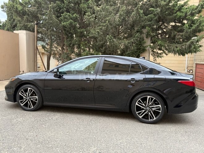 Toyota Camry 2024, 26,950 km - 2.5 л - Bakı