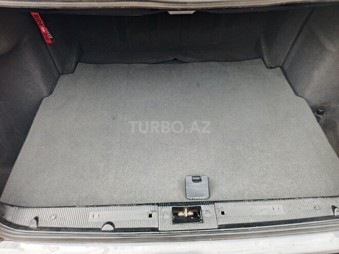 Mercedes E 240 1998, 366,500 km - 2.4 l - Sumqayıt