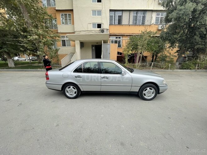 Mercedes C 180 1996, 276,000 km - 1.8 л - Bakı