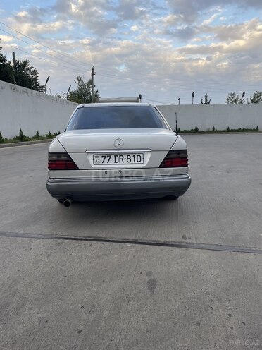 Mercedes E 300 d 1994, 451,846 km - 3.0 l - Beyləqan