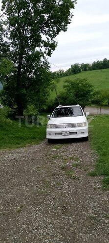 Mitsubishi Chariot 2000, 348,353 km - 2.4 л - Quba
