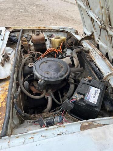 LADA (VAZ) 2106 1981, 80,000 km - 1.5 л - Salyan