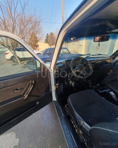 LADA (VAZ) Niva 2004, 499,999 km - 1.7 л - Samux
