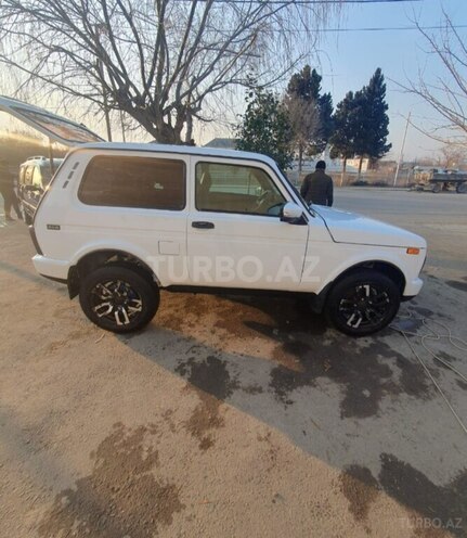 LADA (VAZ) Niva 2004, 499,999 km - 1.7 л - Samux