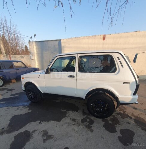 LADA (VAZ) Niva 2004, 499,999 km - 1.7 л - Samux