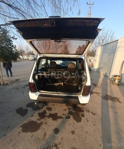 LADA (VAZ) Niva 2004, 499,999 km - 1.7 л - Samux