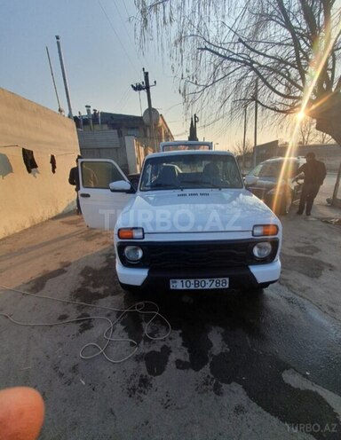 LADA (VAZ) Niva 2004, 499,999 km - 1.7 л - Samux