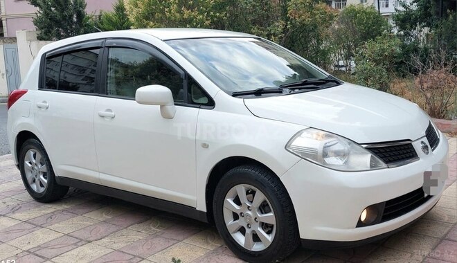 Nissan Tiida-3