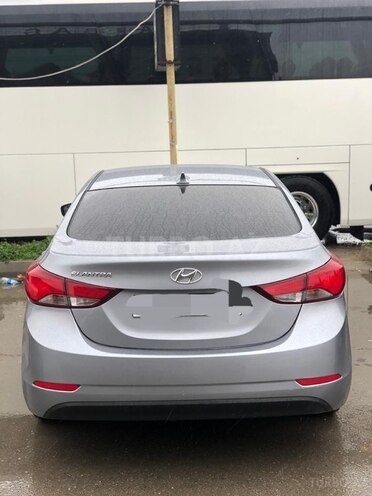 Hyundai Elantra 2015, 226,300 km - 1.8 l - Bakı