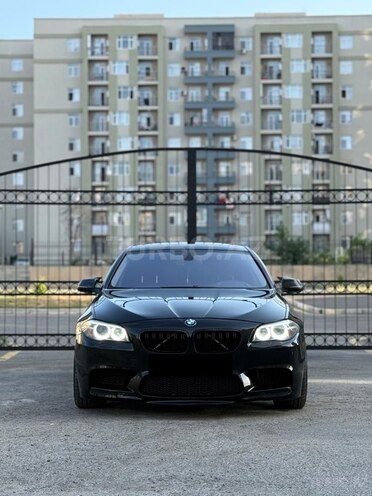 BMW 528 2015, 273,588 km - 2.0 l - Gəncə
