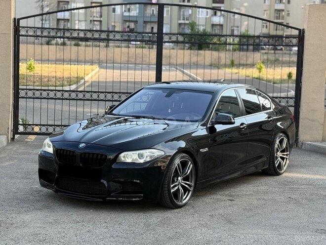 BMW 528 2015, 273,588 km - 2.0 l - Gəncə