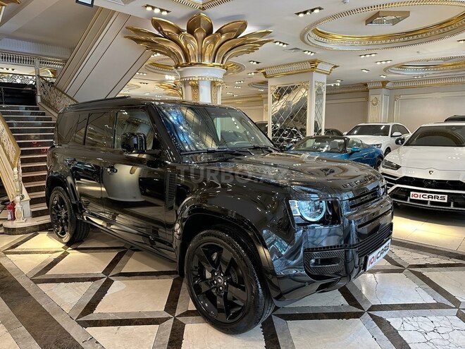 Land Rover Defender-3