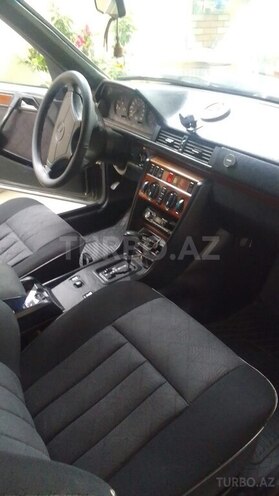 Mercedes E 220 1994, 443,705 km - 2.2 l - Şirvan