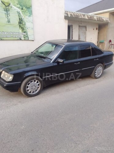 Mercedes E 220 1994, 443,705 km - 2.2 l - Şirvan