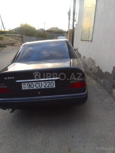 Mercedes E 220 1994, 443,705 km - 2.2 l - Şirvan