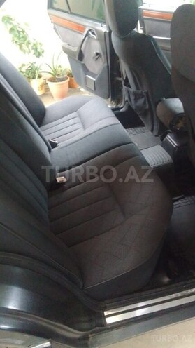 Mercedes E 220 1994, 443,705 km - 2.2 l - Şirvan