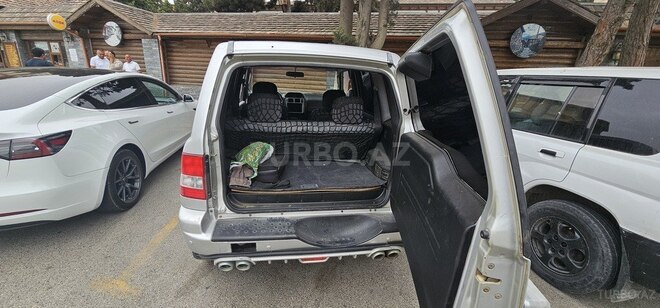Mitsubishi Pajero io 2000, 400,000 km - 2.0 л - Bakı