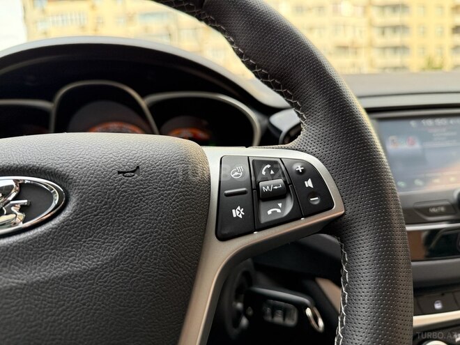 LADA (VAZ) Vesta SW Cross-15