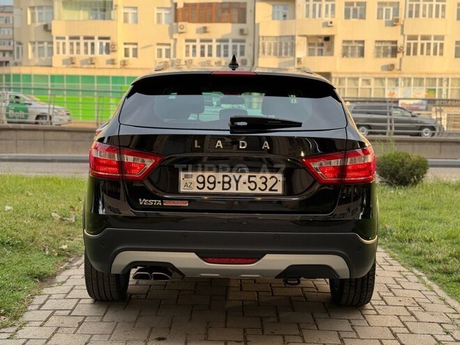 LADA (VAZ) Vesta SW Cross-4