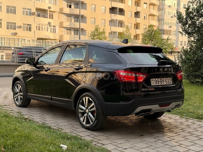 LADA (VAZ) Vesta SW Cross-5