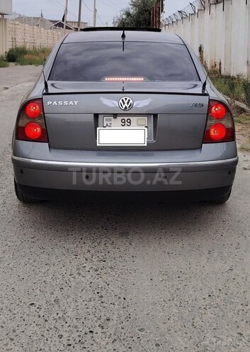 Volkswagen Passat 2004, 233,394 km - 1.8 l - Bakı