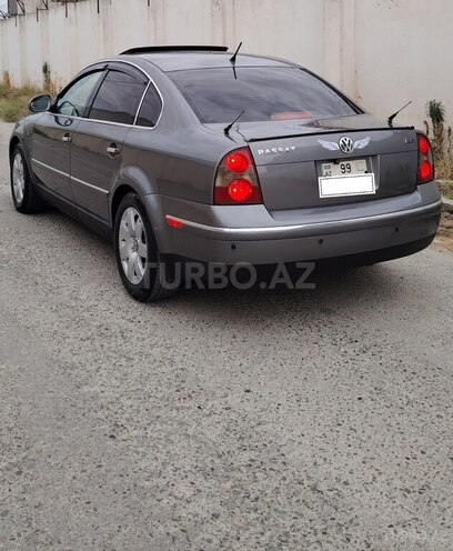Volkswagen Passat 2004, 233,394 km - 1.8 l - Bakı