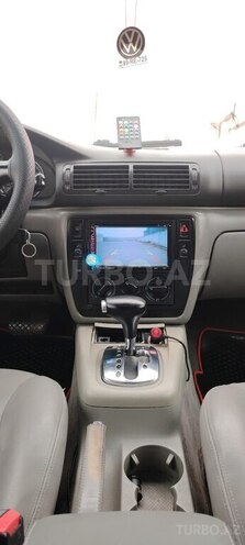 Volkswagen Passat 2004, 233,394 km - 1.8 l - Bakı