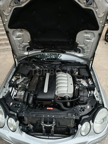 Mercedes E 270 2002, 480,000 km - 2.7 л - Bakı