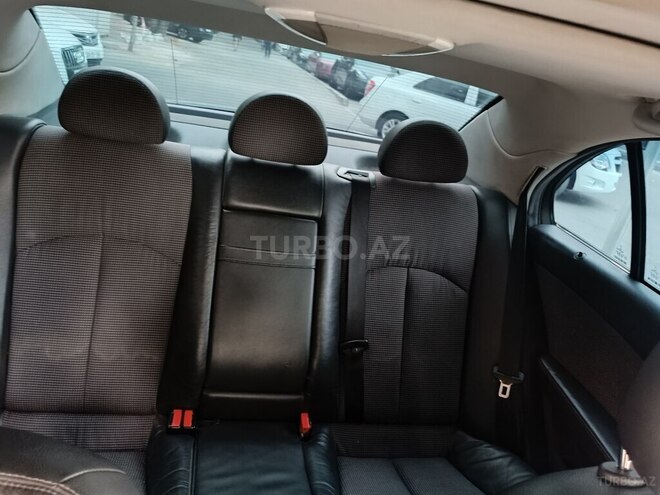 Mercedes E 270 2002, 480,000 km - 2.7 л - Bakı