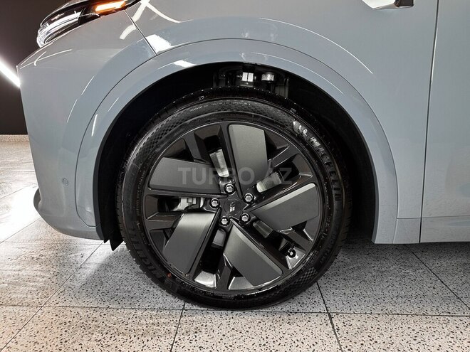 Li Auto L7 2025, 0 km - 1.5 l - Bakı