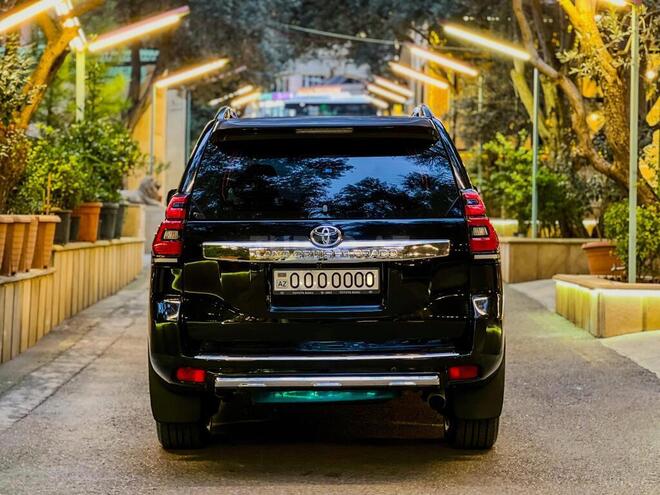 Toyota Land Cruiser Prado 2011, 276,030 km - 2.7 l - Bakı