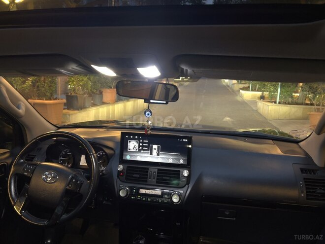 Toyota Land Cruiser Prado 2011, 276,030 km - 2.7 l - Bakı