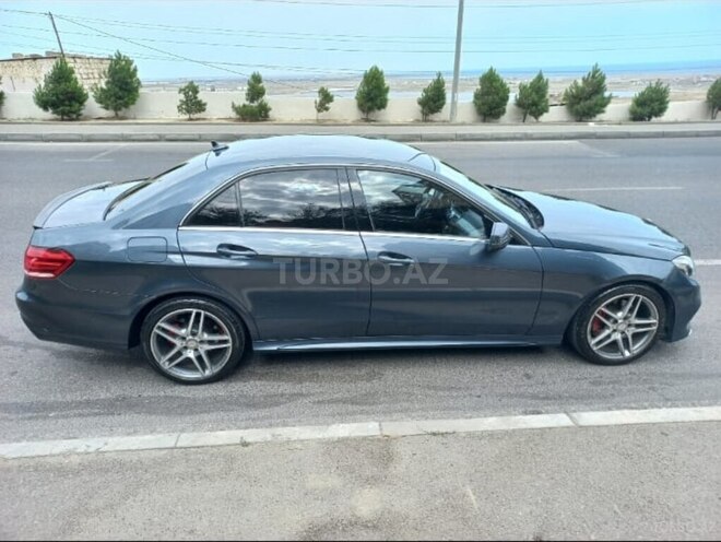 Mercedes E 220-3